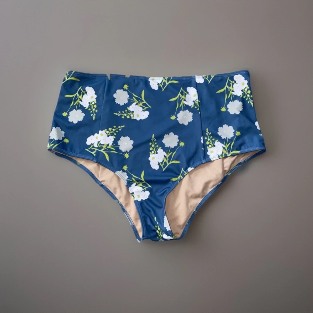 Kortni Jeane Bikini Bottom Plus Size 2X‎ 2XL Floral Multi Colored